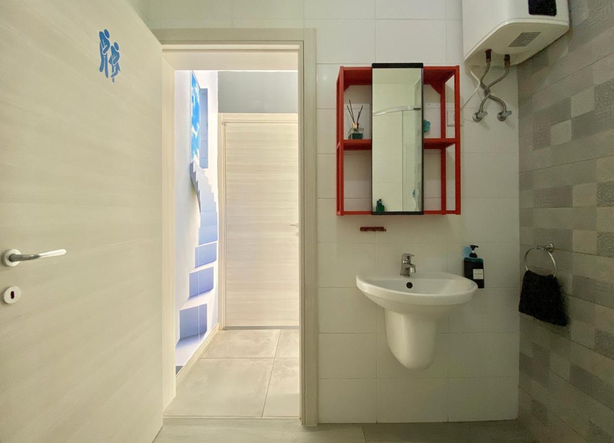 Central- Private En-Suite With Balcony In Shared Residence Pieta Exterior photo