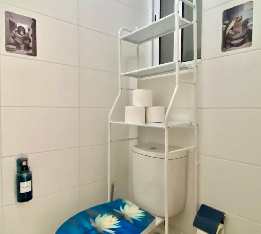 Central- Private En-Suite With Balcony In Shared Residence Pieta Exterior photo