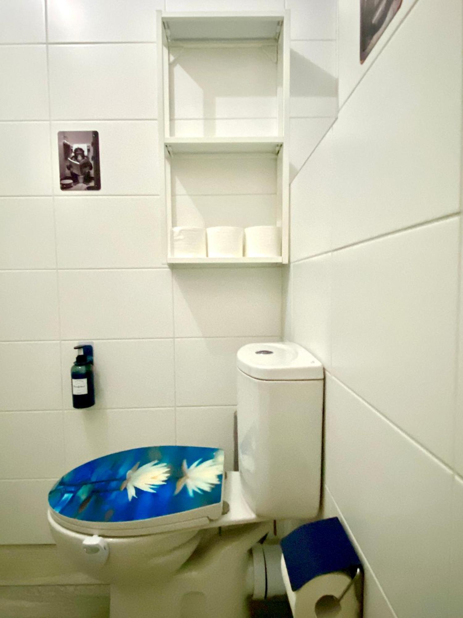 Central- Private En-Suite With Balcony In Shared Residence Pieta Exterior photo
